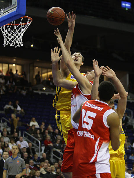 是球技上的 是球技上的