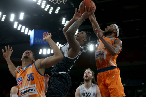 攻守平衡战 攻守平衡战