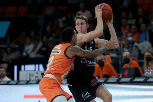 上走得更远 上走得更远