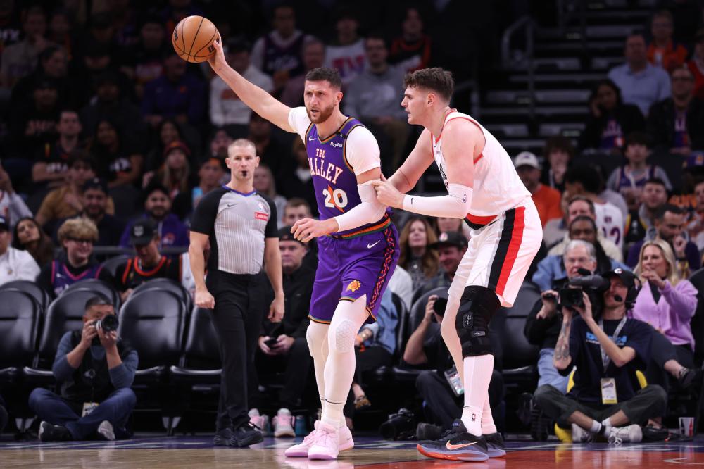 闻引发了球 闻引发了球